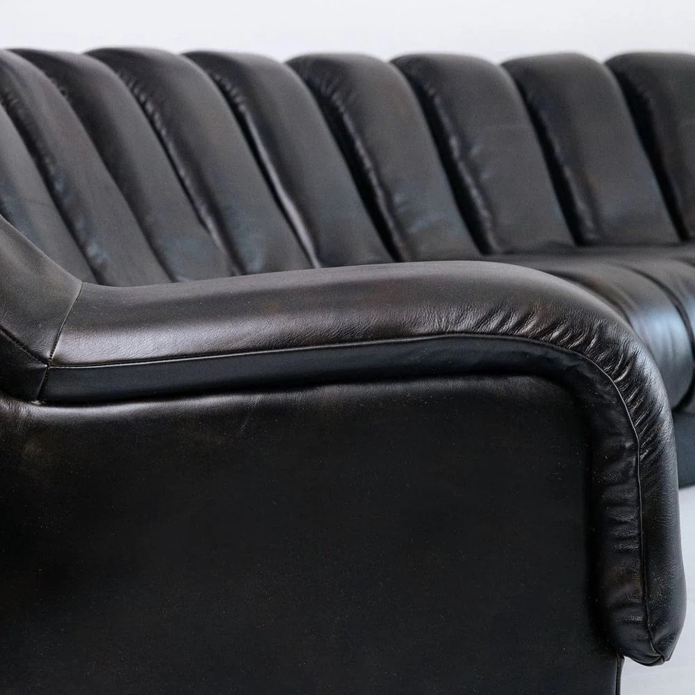 Black Wood and Leather Right-Arm-Facing Sectional Element